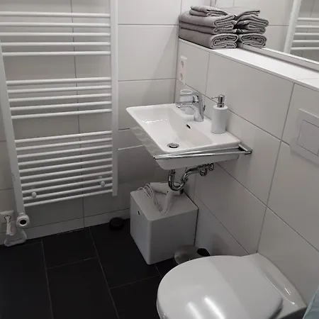 Διαμέρισμα Modernes Stylisches Apartment, Neu Und Stadtnah Τούμπινγκεν