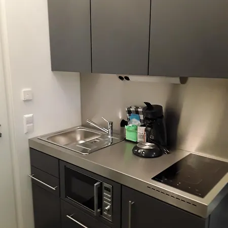 Modernes Stylisches Apartment, Neu Und Stadtnah