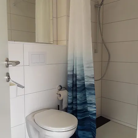 Διαμέρισμα Modernes Stylisches Apartment, Neu Und Stadtnah *