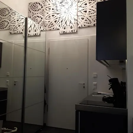 Διαμέρισμα Modernes Stylisches Apartment, Neu Und Stadtnah *